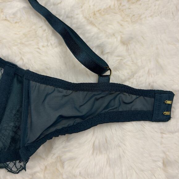 Victoria's Secret Very Sexy Low Cut Demi Bra Velvet Green Lace Underwire 34DD - Picture 10 of 10